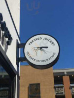 Pressed Juicery inside