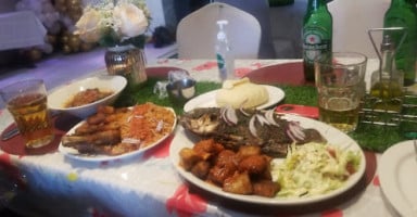 Nana's African Cuisine food