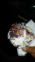 Loard's Ice Cream food