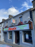 Reas Takeaway Kilcullen outside