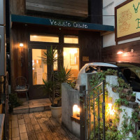 Veggie Cafe outside