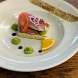 L'emberluque Comida