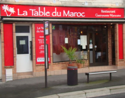 La Table du Maroc outside
