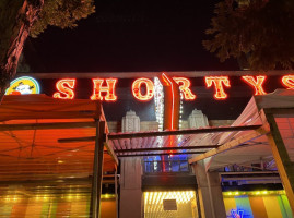 Shorty's food