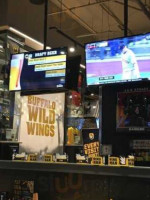 Buffalo Wild Wings food