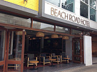 Beach Road Hotel inside