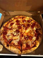 Vito's Pizza food