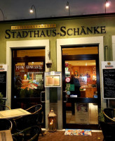 Stadthausschanke food