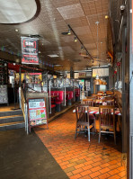 Tgi Fridays Rockville inside