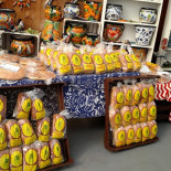 Abigail's Bakery Dentro