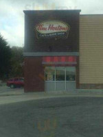 Tim Hortons outside