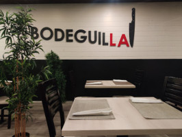 Bodeguilla inside