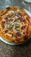 Cafolla's Takeaway And Pizzeria food