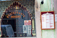 Natraj Classical-Restaurante Indiano outside