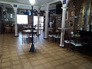La Capital Restaurante Bar inside