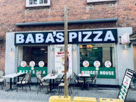 Babas Pizza inside
