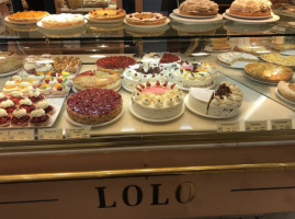 Café Lolo food