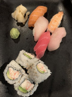 Full Moon Sushi food