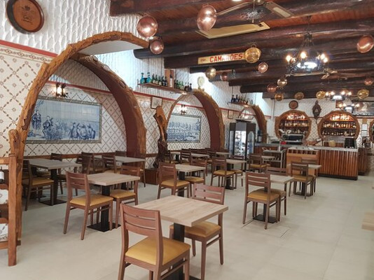 Dois Irmãos Comida