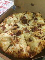 Domino's Pizza food