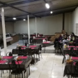 Pizzaria E Castelo À l'intérieur