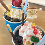 Freezing Moo Rolling Ice Cream Comida