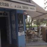A Lua Dentro