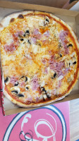Inverness Pizzera food