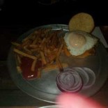 Burger It Up Comida