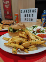 Cassius Steak House food