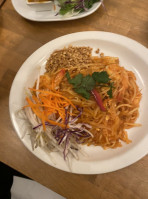 Lemon Grass Thai Cuisine food