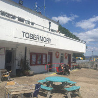 Pier Cafe Tobermory inside