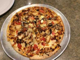 Mackenzie River Pizza Co. food