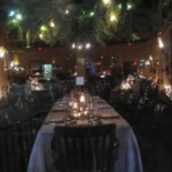 The Flatiron Cafe Dentro
