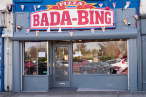 Bada Bing Pizza outside