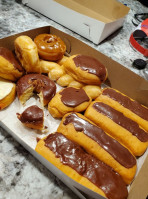 Baker's Dozen Donuts food