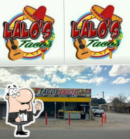 Tacos Lalo's outside