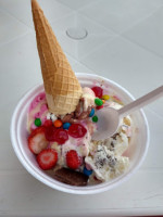 Ice Cream Delicias Point food