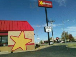 Hardee's outside