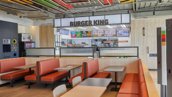 Burger King Coimbra inside