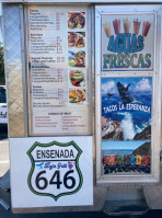 Tacos La Esperanza outside