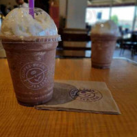 The Coffee Bean Tea Leaf food