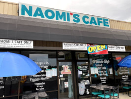 Naomi's Cafe inside