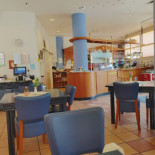 Schubert's Cafe Comida