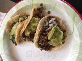 Tacos El Guero inside