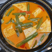 Sapphire Thai Food Express food