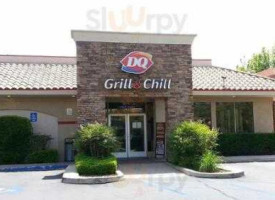 Dairy Queen Grill Chill outside