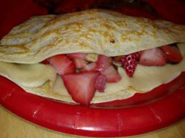 Crepes Delices food