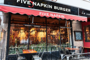 5 Napkin Burger inside
