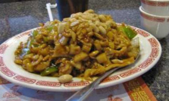 Canton Dragon food